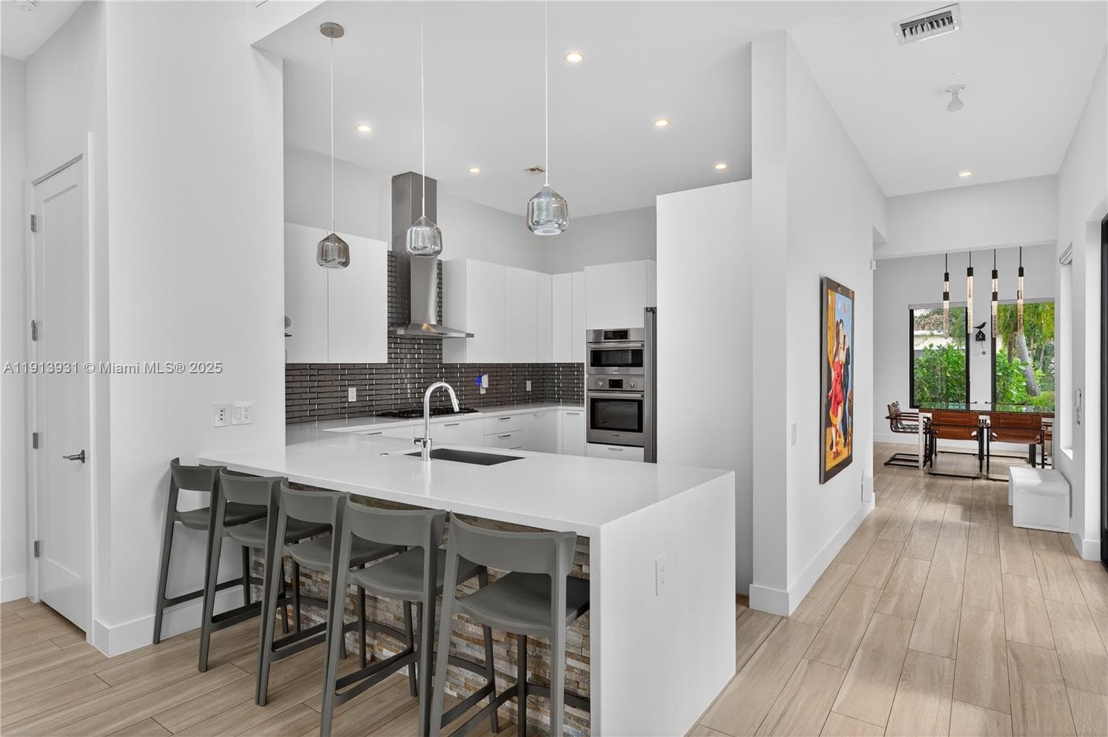5999 E Brookfield Cir E photo 11