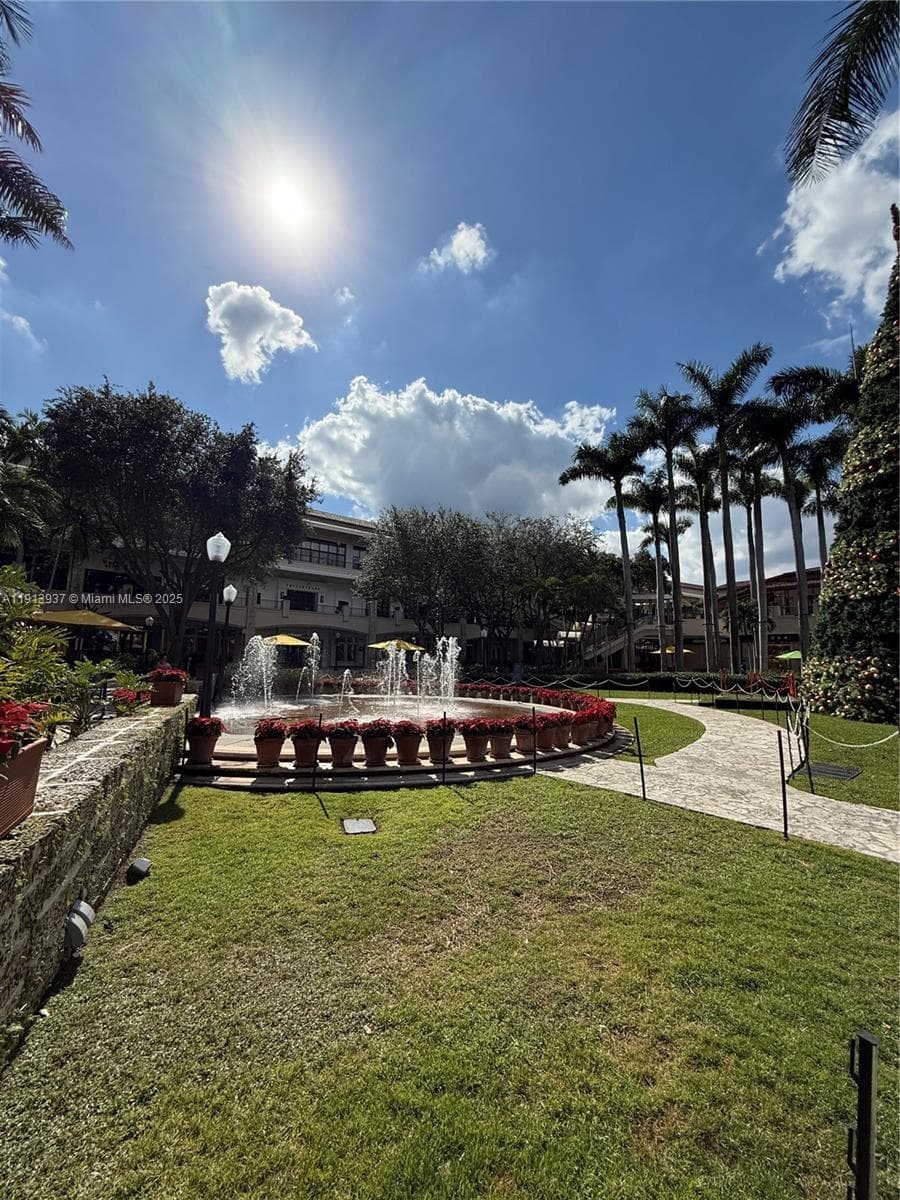 ONE VILLAGE PLACE CONDO · #811 in Coral Gables - Photo 6