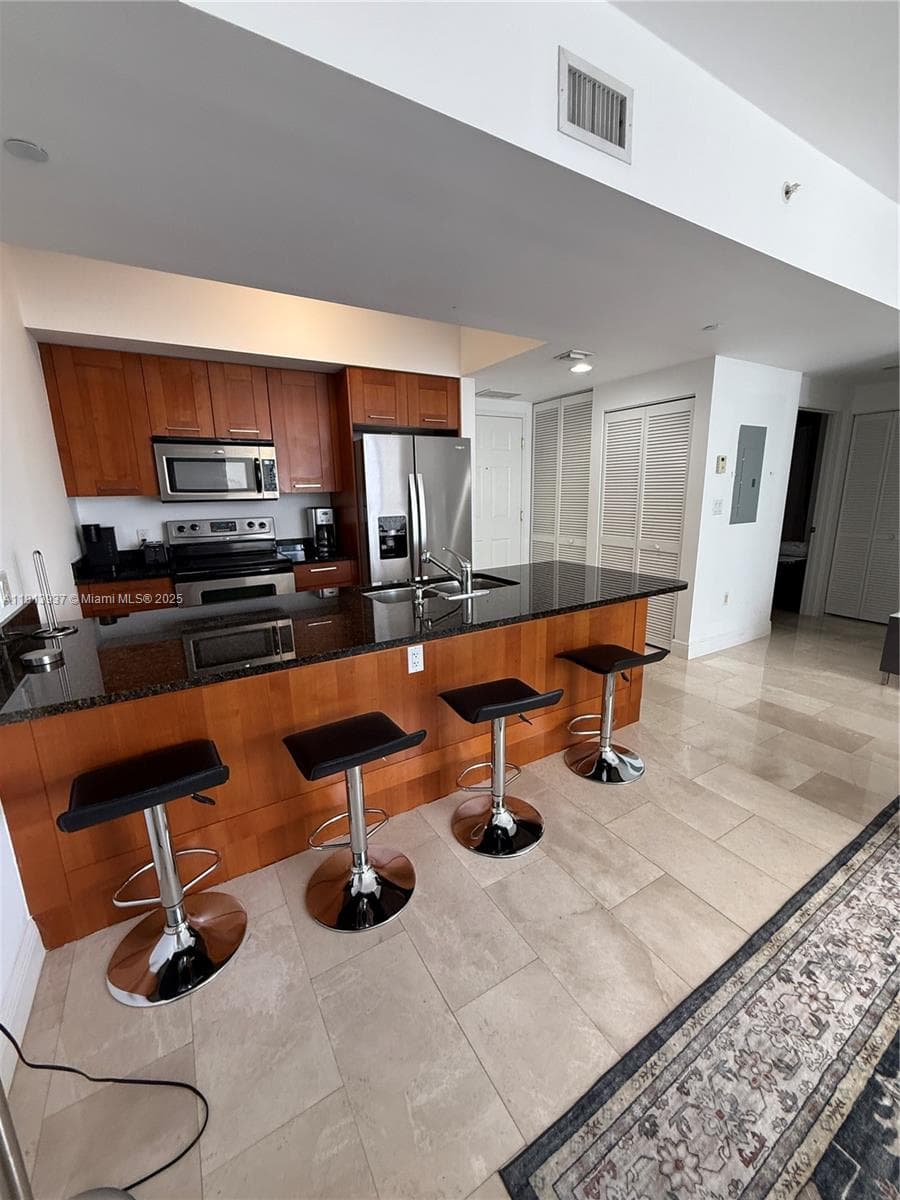 ONE VILLAGE PLACE CONDO · #811 in Coral Gables - Photo 17