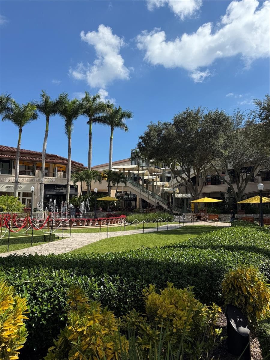 ONE VILLAGE PLACE CONDO · #811 in Coral Gables - Photo 3