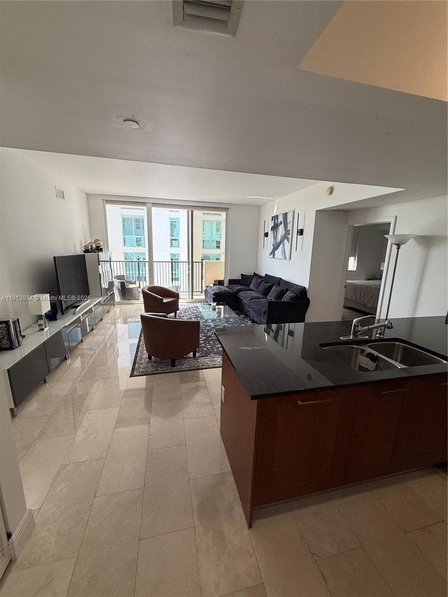 ONE VILLAGE PLACE CONDO · #811 in Coral Gables - Photo 14