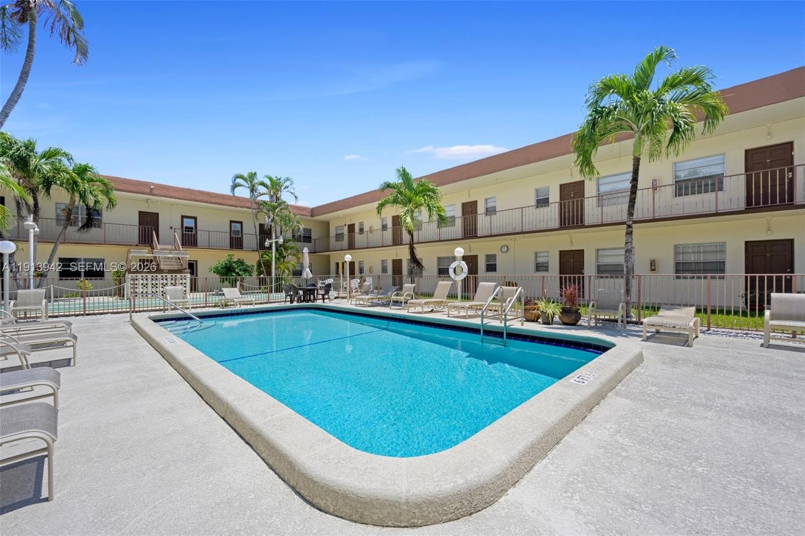 STAR PARADISE CONDO · #215 in Hallandale Beach - Photo 21