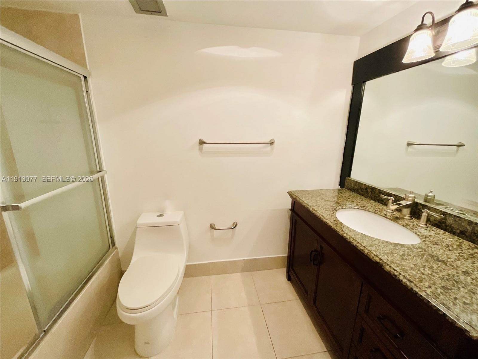 HILLCREST EAST 20 · #704 in Hollywood - Photo 24