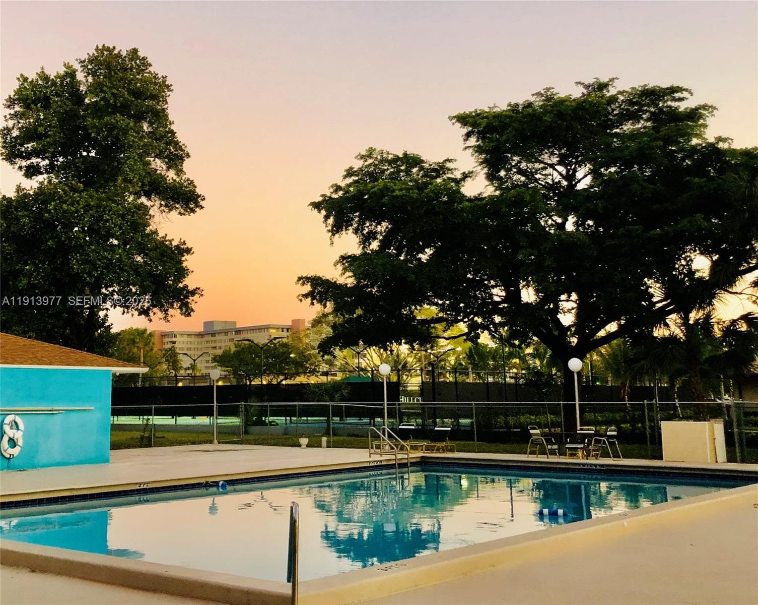 HILLCREST EAST 20 · #704 in Hollywood - Photo 34