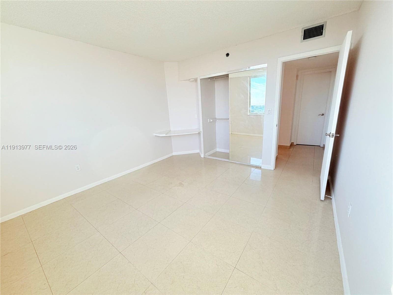 HILLCREST EAST 20 · #704 in Hollywood - Photo 40