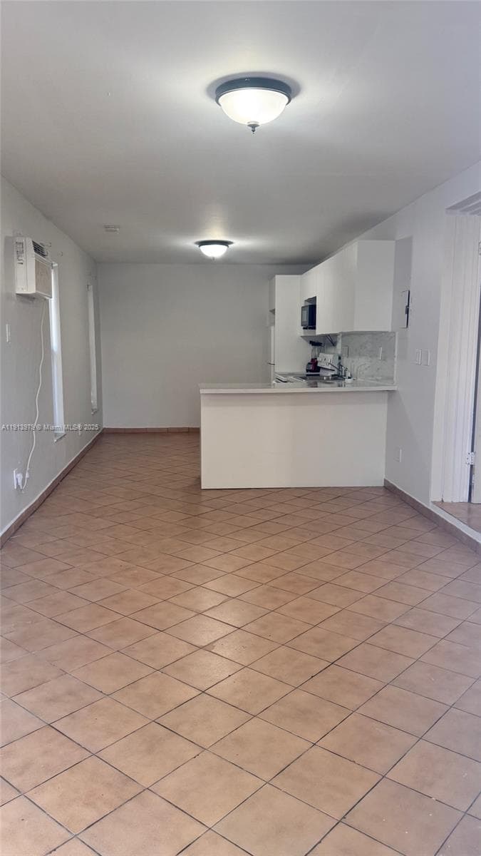 11570 SW 5th St photo 10