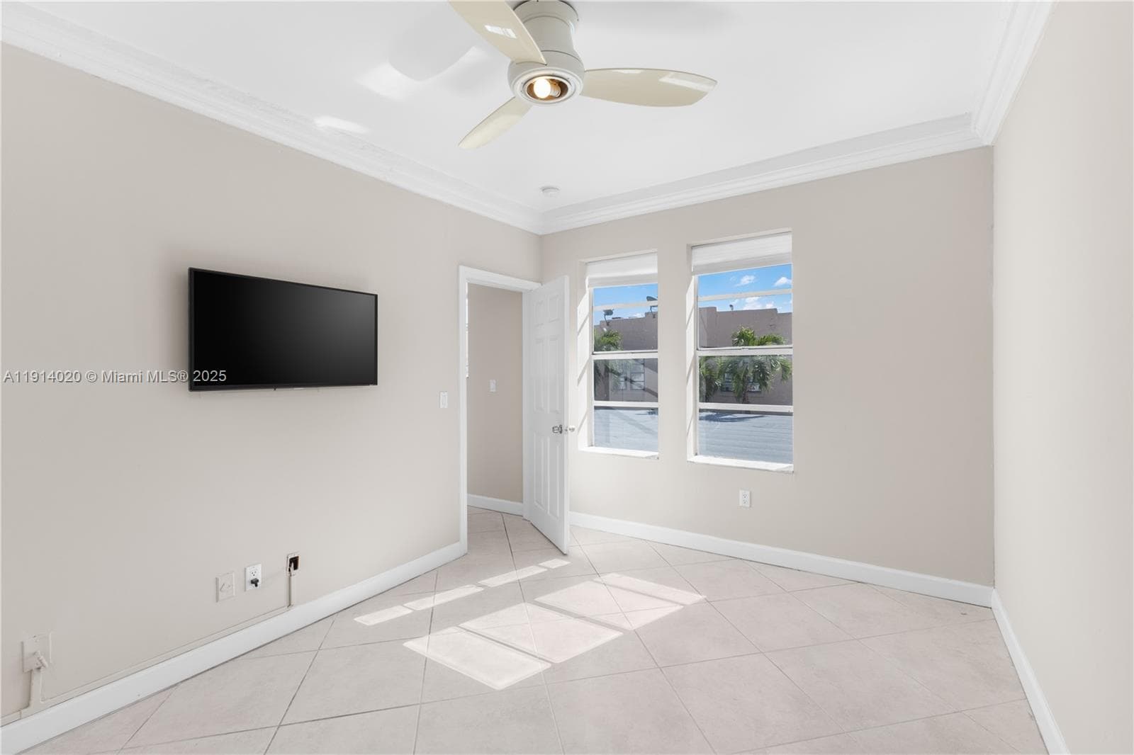 LINCOLN VIEW CONDO · #303 in Miami Beach - Photo 10