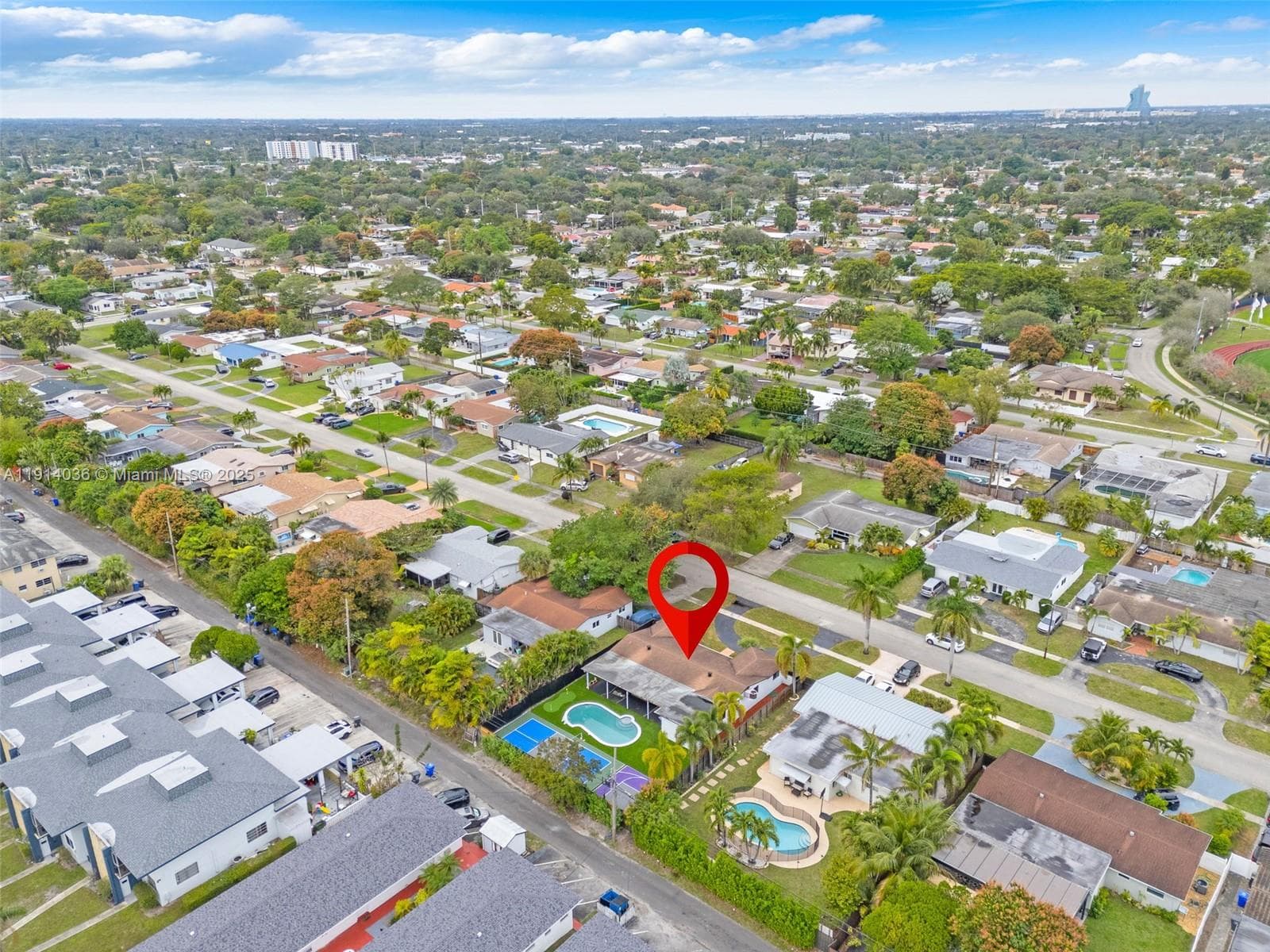 5230 Tyler St photo 5