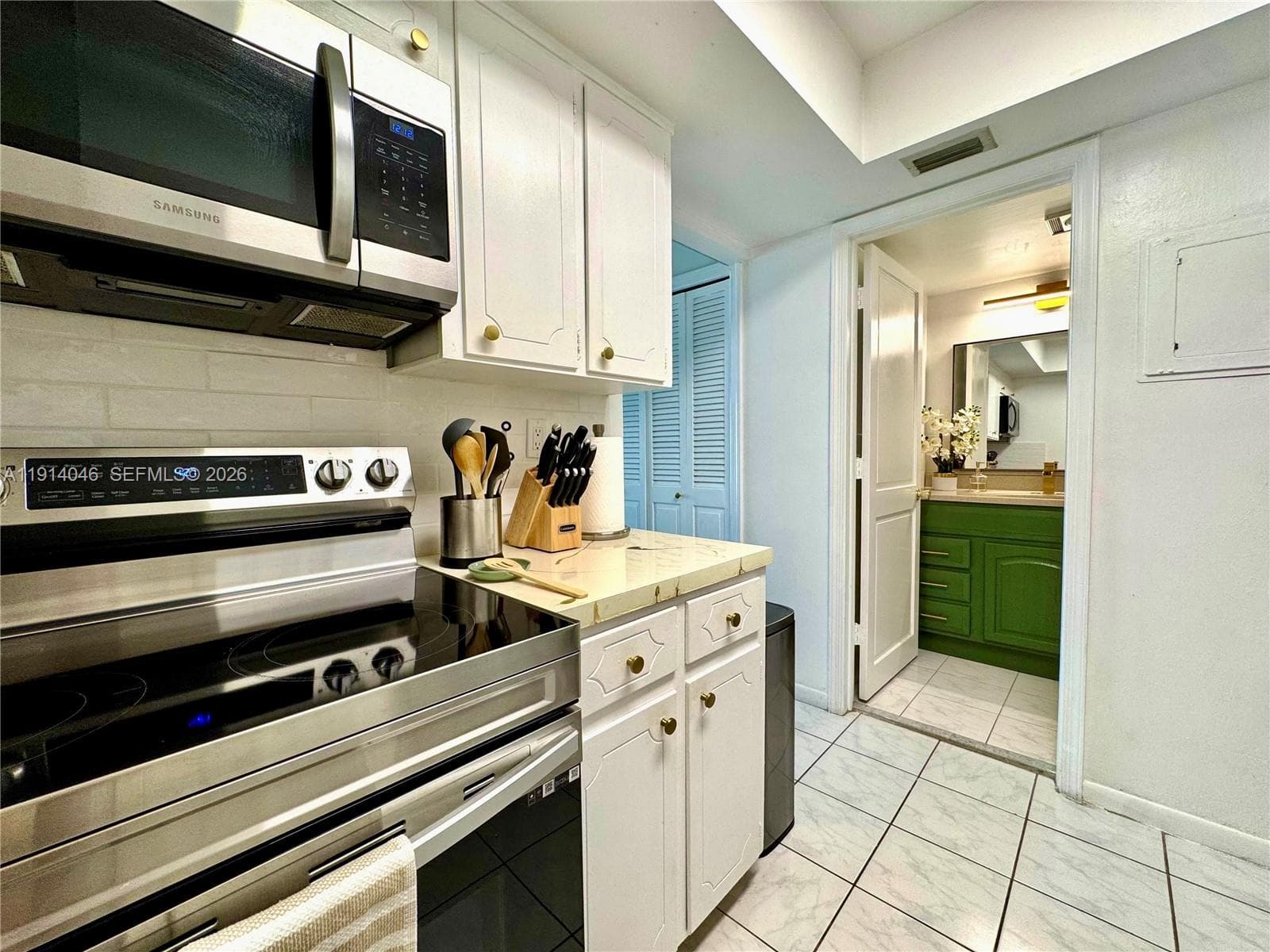 WELLINGTON CONDO · #203 in Fort Lauderdale - Photo 17
