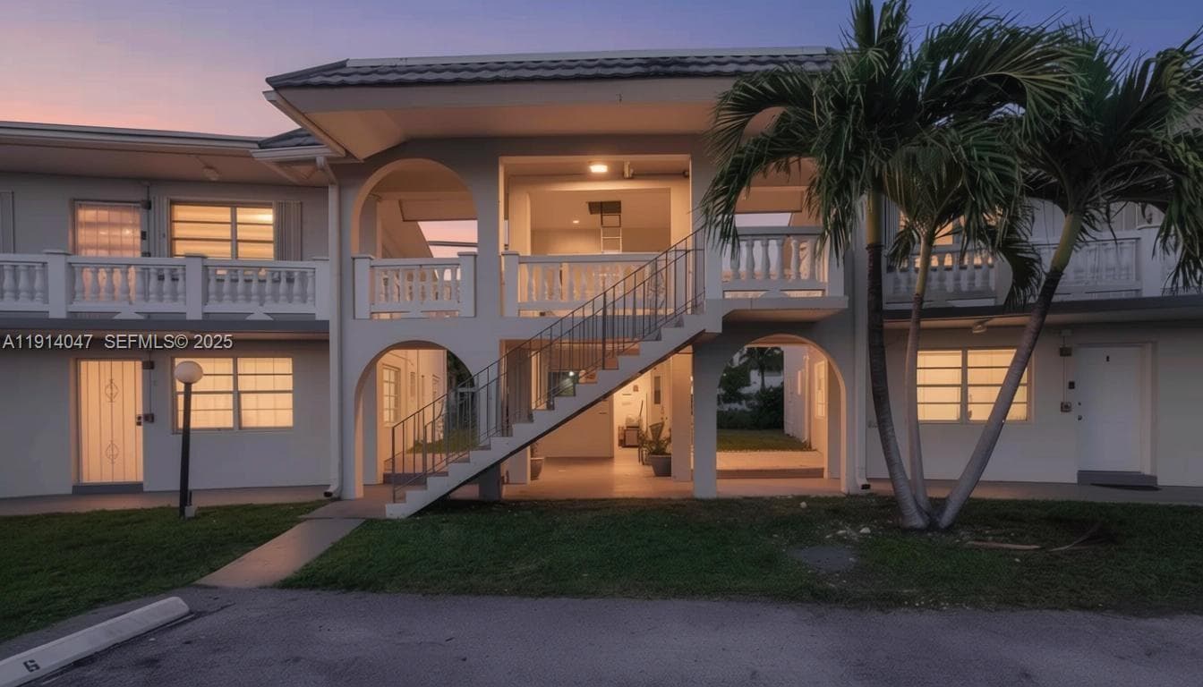 RO-MONT SOUTH CONDO C · #C3 in Miami Gardens - Photo 1