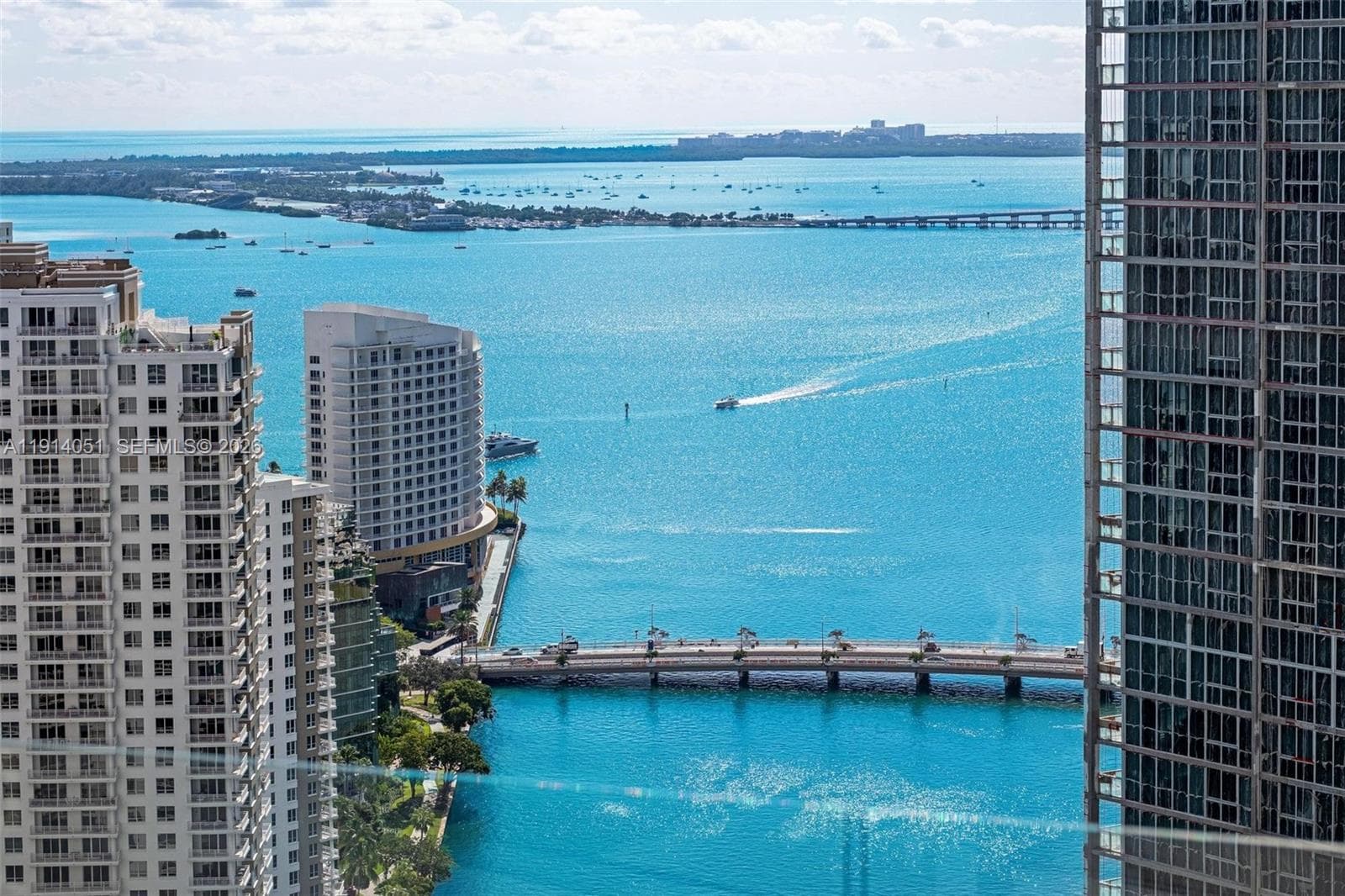 Aston Martin Residences · #3506W in Miami - Photo 5