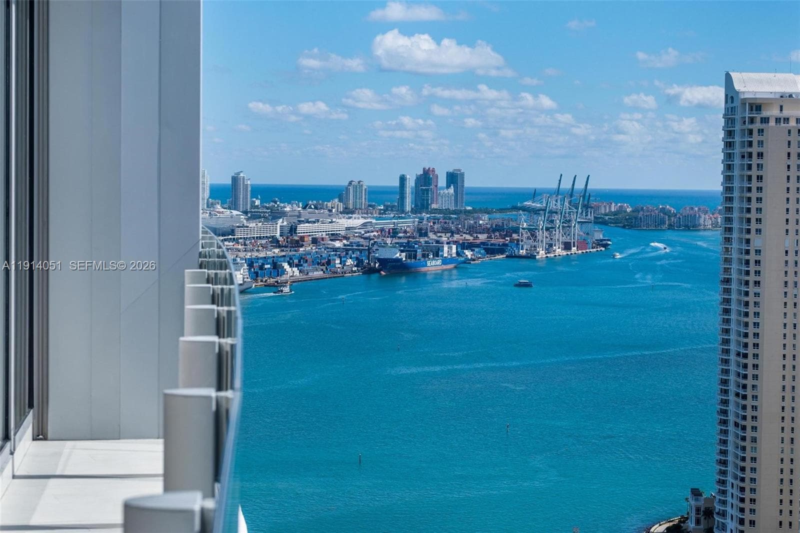 Aston Martin Residences · #3506W in Miami - Photo 4