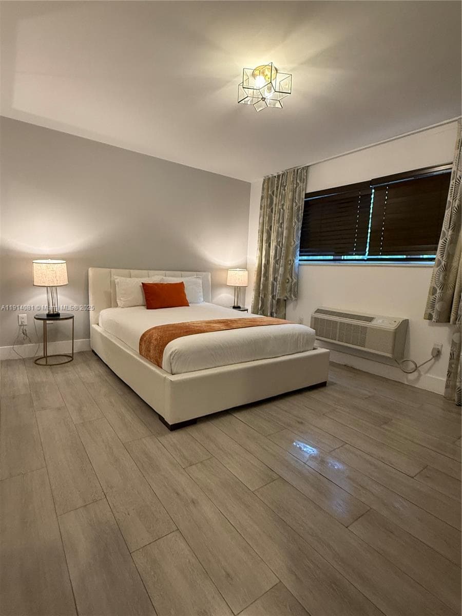 AMD PL OF 2ND OCEAN FRONT · #3 in Miami Beach - Photo 2