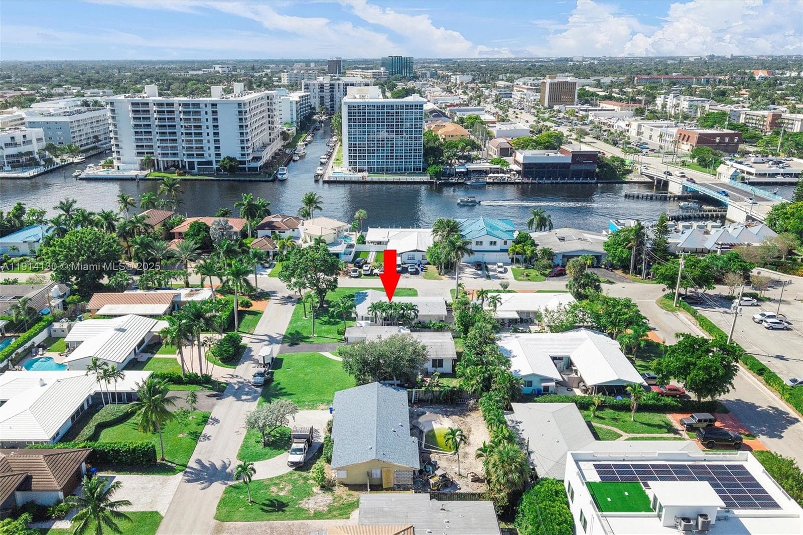 277 Miramar Ave photo 10