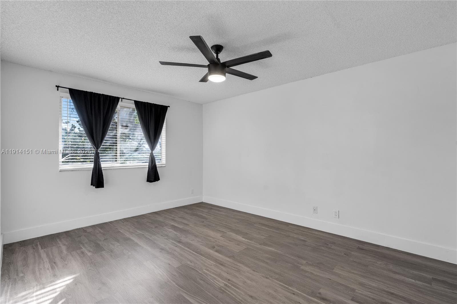 OAKLAND FOREST CLUB CONDO · #203 in Oakland Park - Photo 10