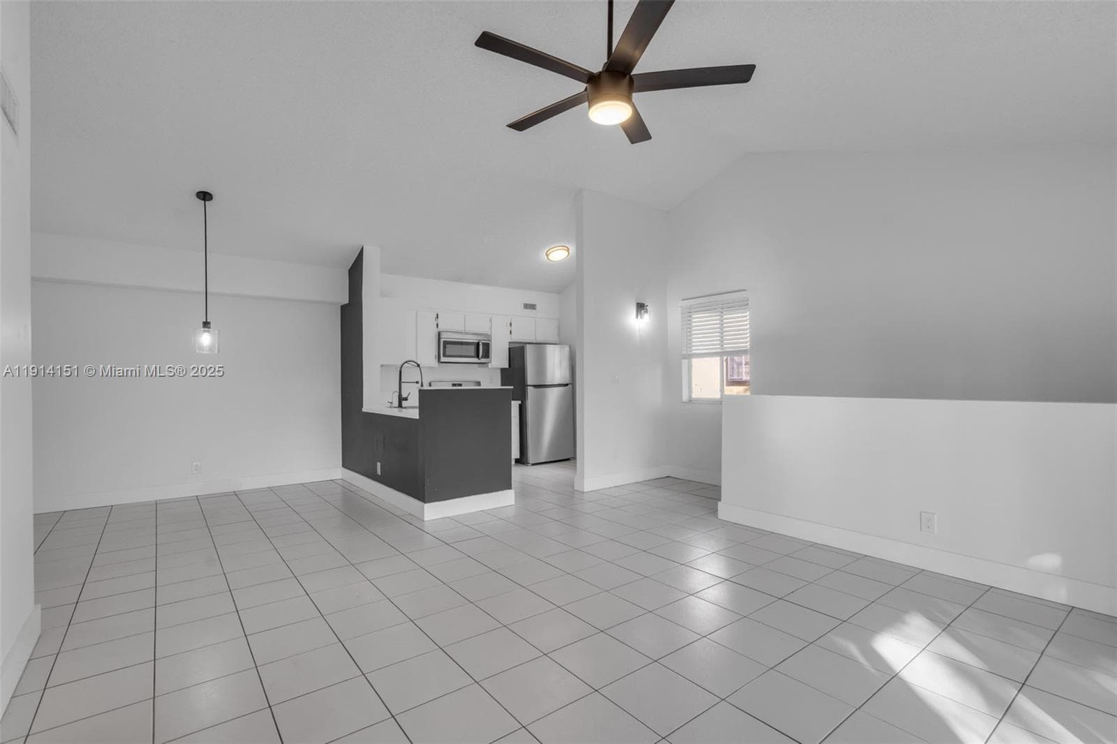 OAKLAND FOREST CLUB CONDO · #203 in Oakland Park - Photo 14
