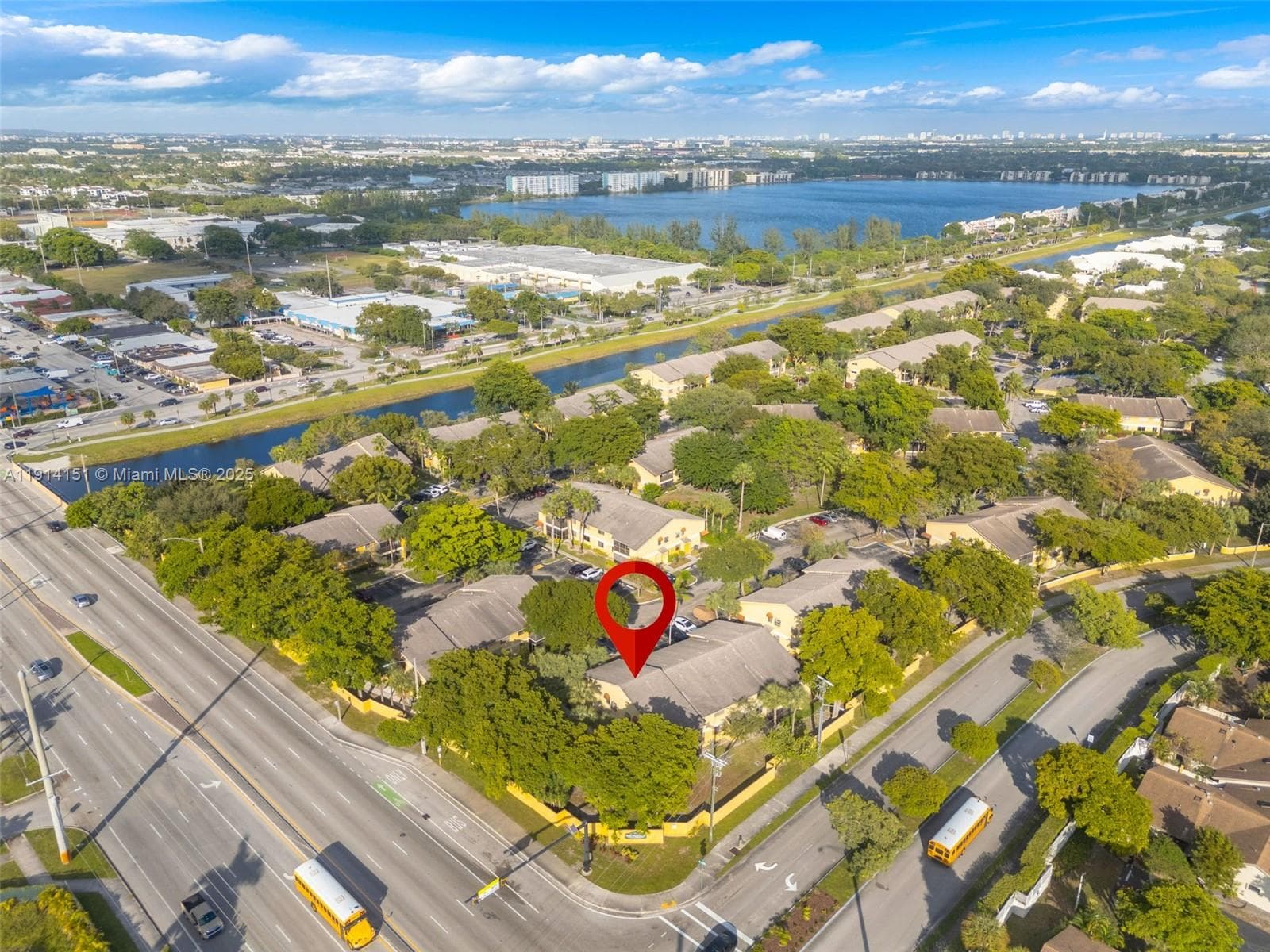 OAKLAND FOREST CLUB CONDO · #203 in Oakland Park - Photo 29