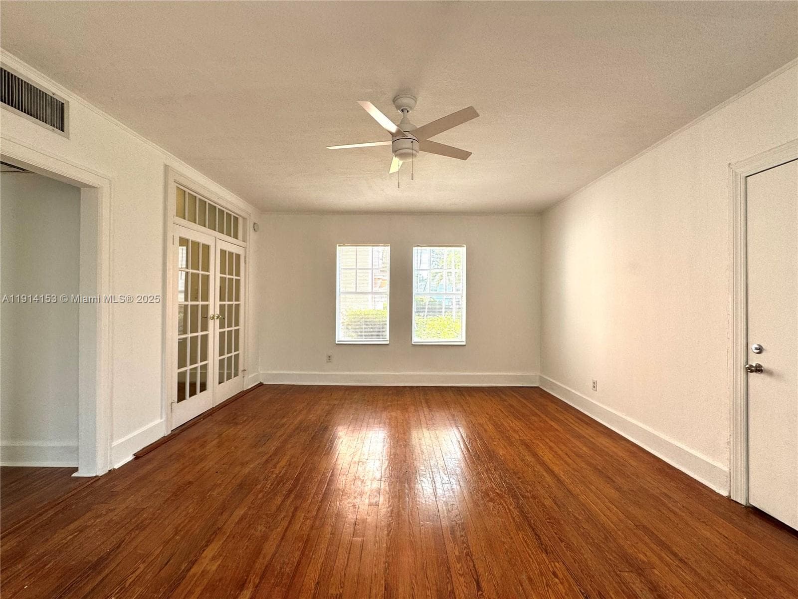 PALM GARDEN CONDO · #9 in Miami Beach - Photo 4