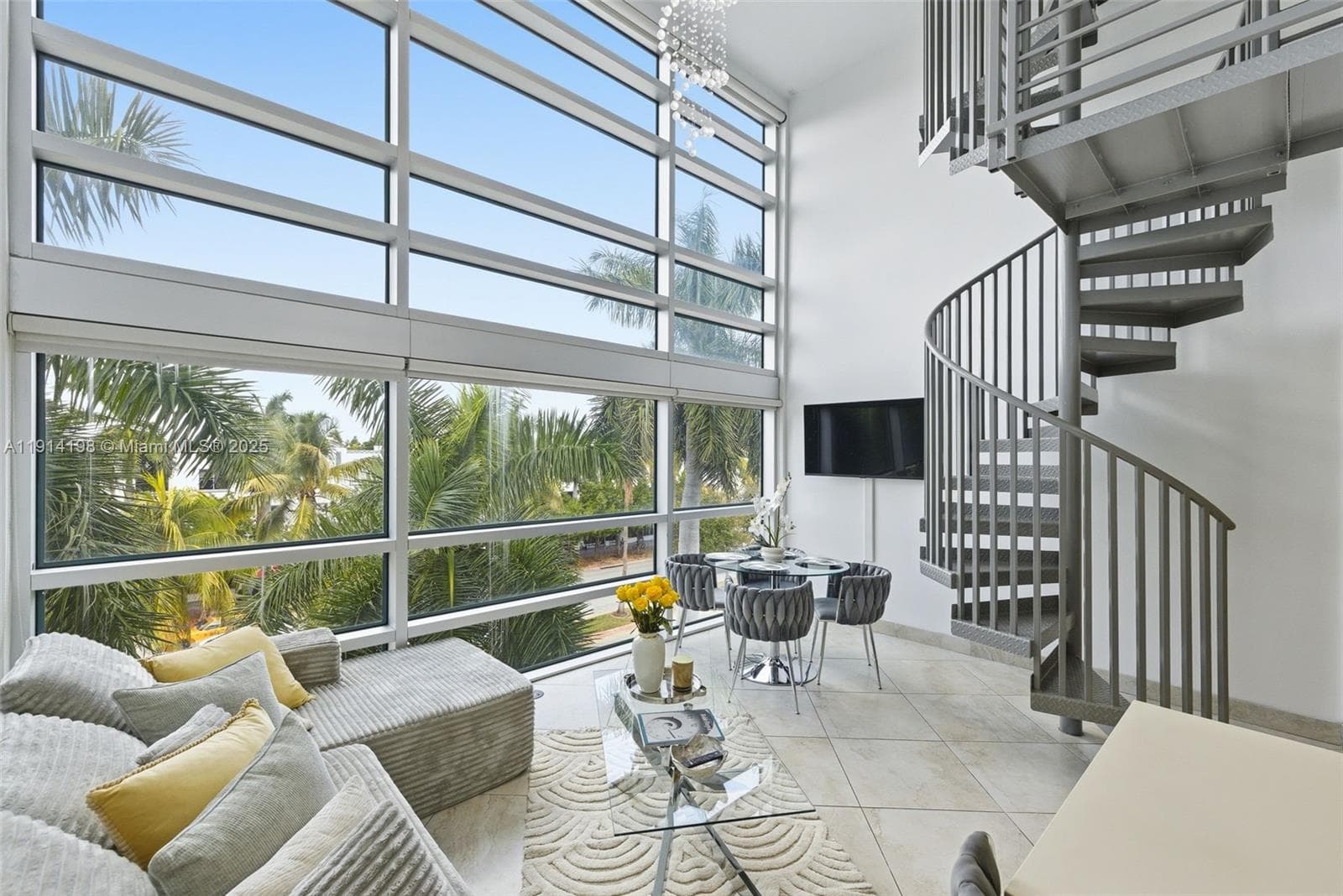 MERIDIAN 5 CONDO · #16 in Miami Beach - Photo 3