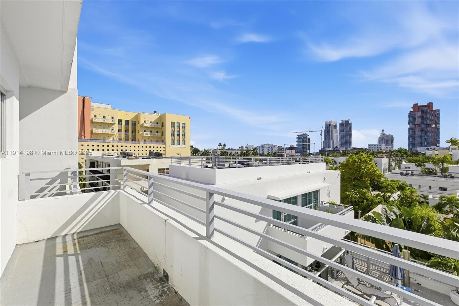 MERIDIAN 5 CONDO · #16 in Miami Beach - Photo 30