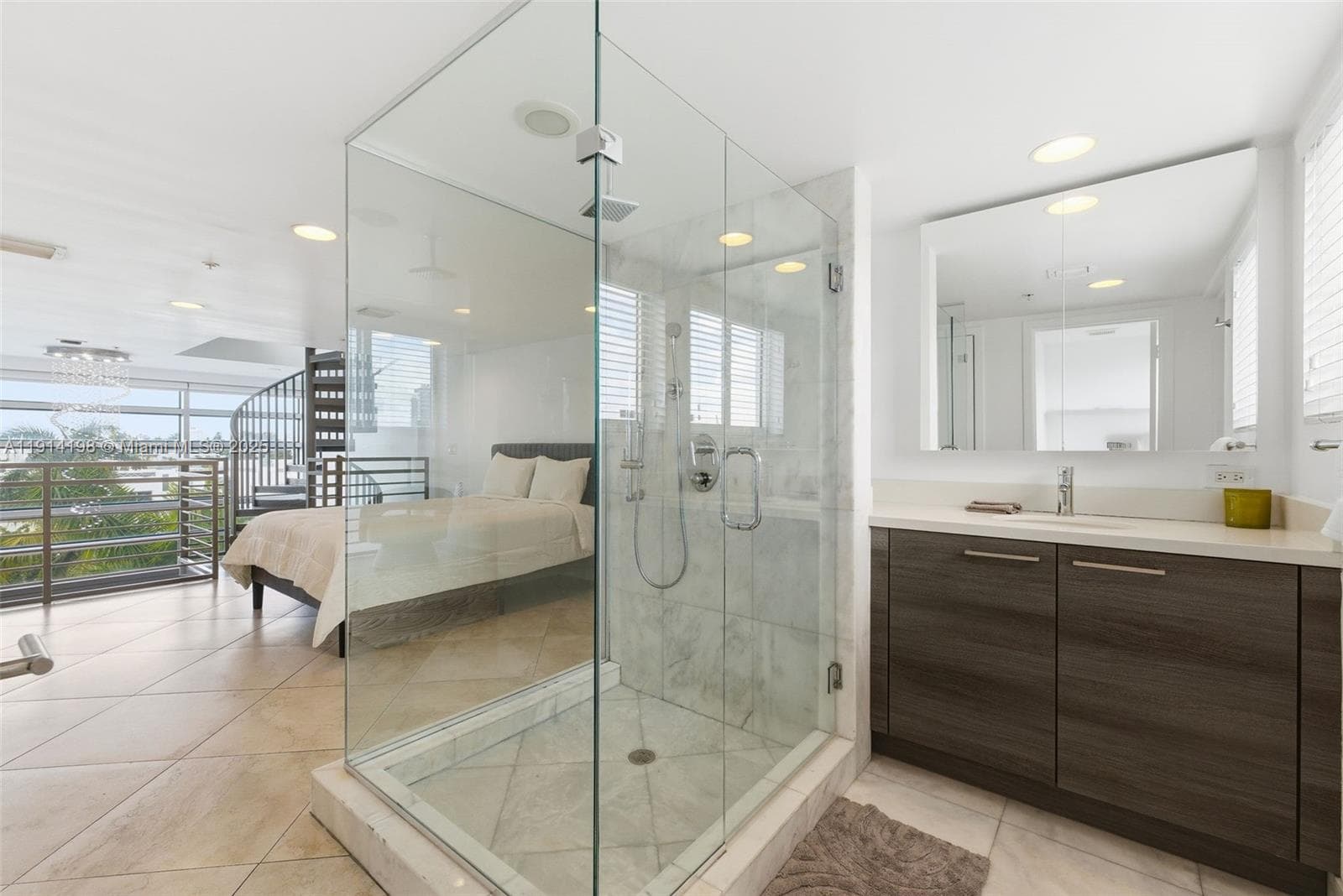MERIDIAN 5 CONDO · #16 in Miami Beach - Photo 18