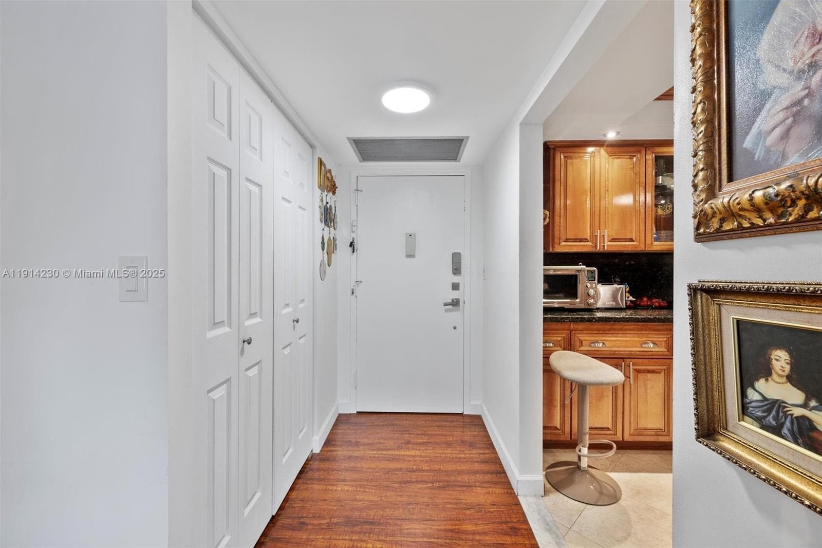 OCEANVIEW PARK CONDO · #220 in Hallandale Beach - Photo 11