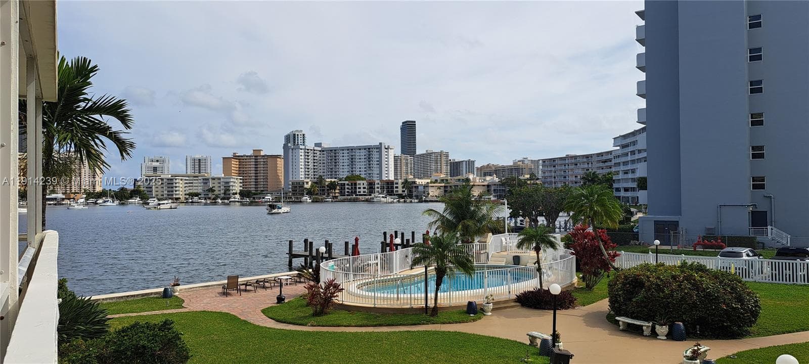 CRYSTAL COVE CONDO · #2B in Hallandale Beach - Photo 34