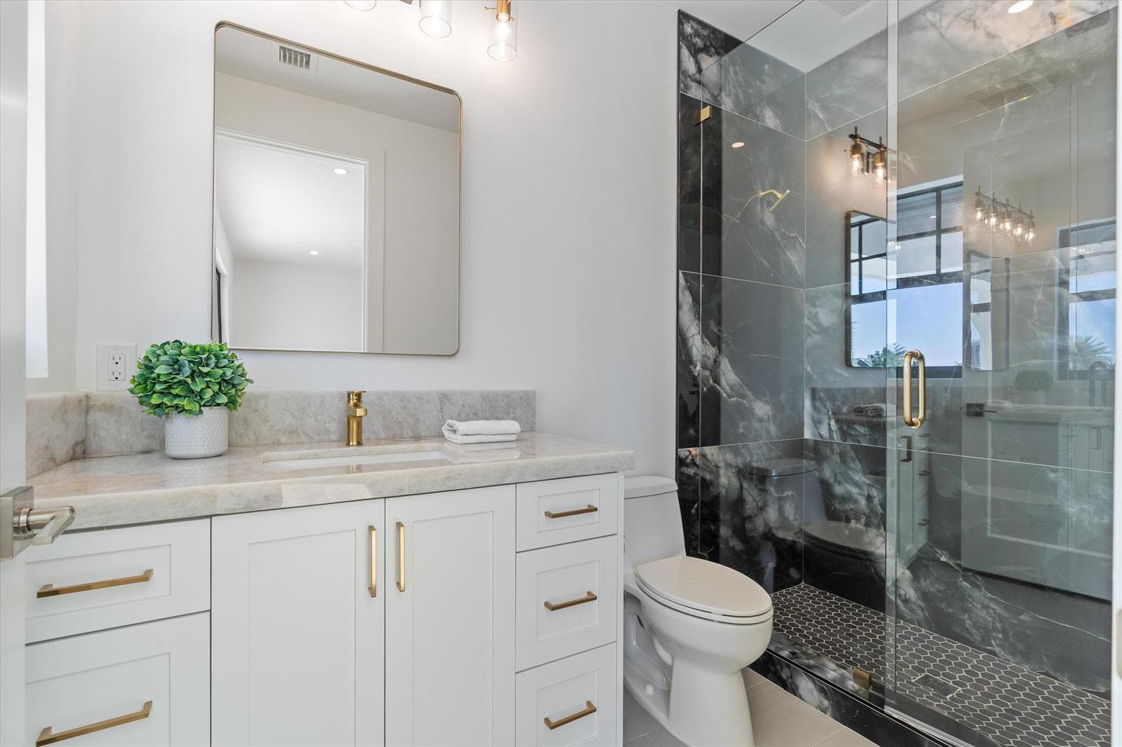 27-1211 Gulfstream Way Singer Island, FL