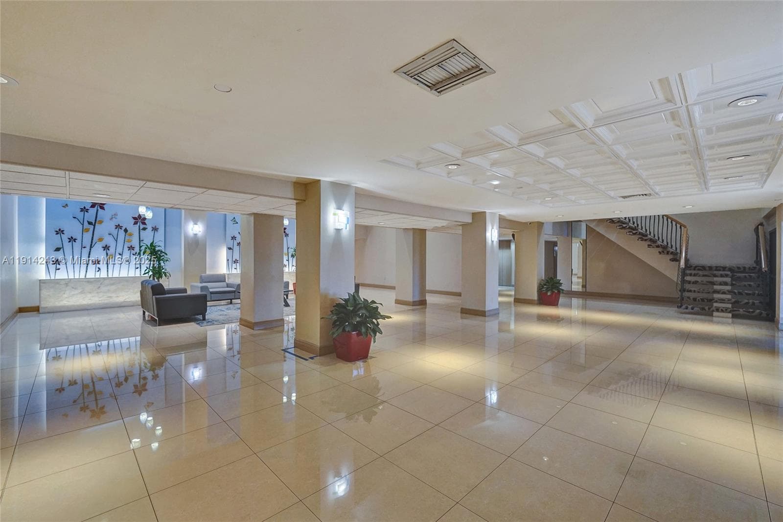 SUMMIT CONDO · #218N in Hollywood - Photo 4