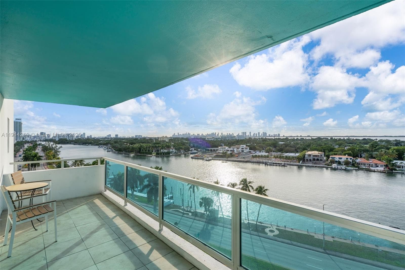 AMD PL OF FIRST OCEAN FRO · #12B in Miami Beach - Photo 11