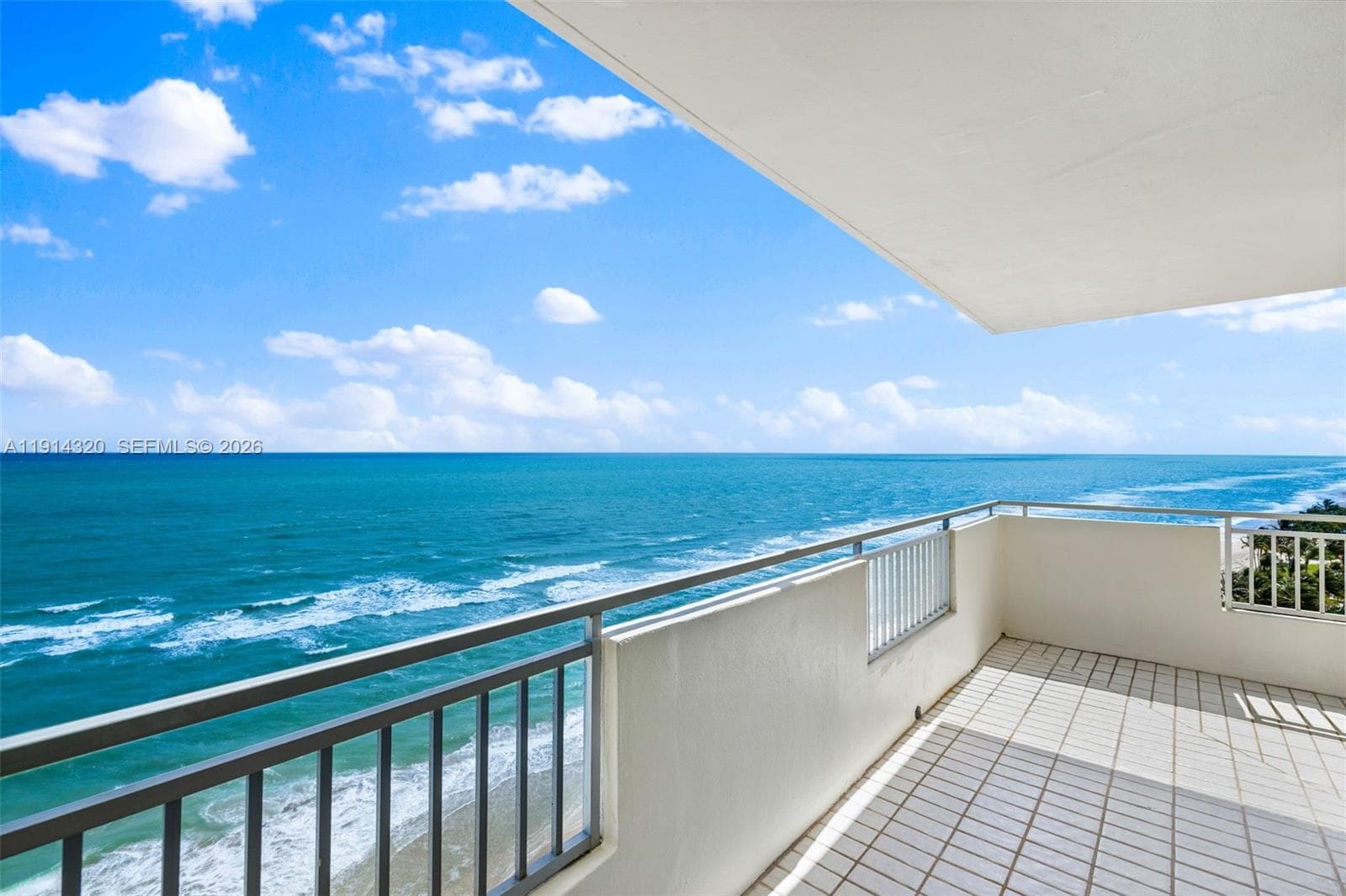 PARKER DORADO CONDO · #1408 in Hallandale Beach - Photo 6