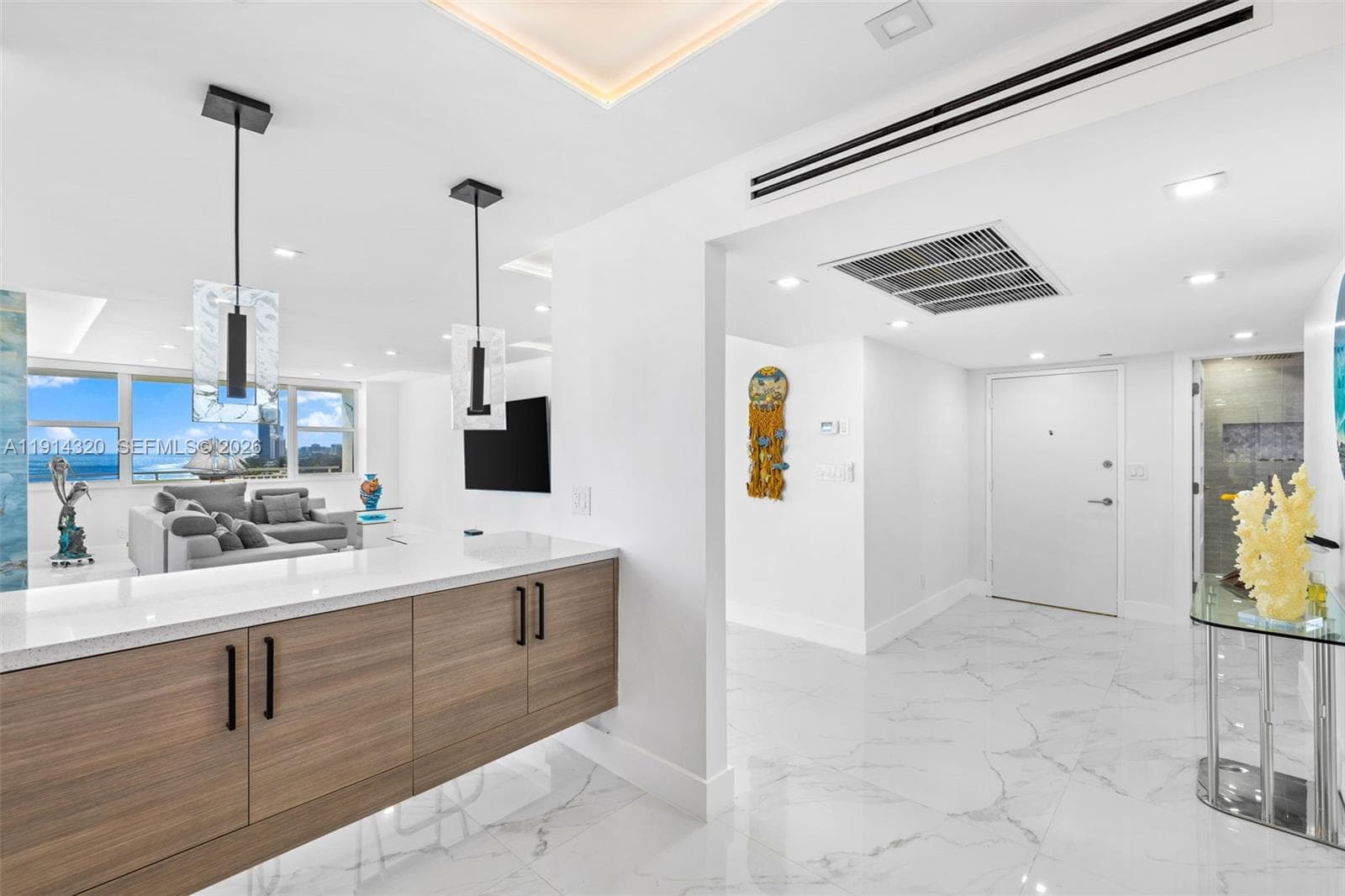PARKER DORADO CONDO · #1408 in Hallandale Beach - Photo 11