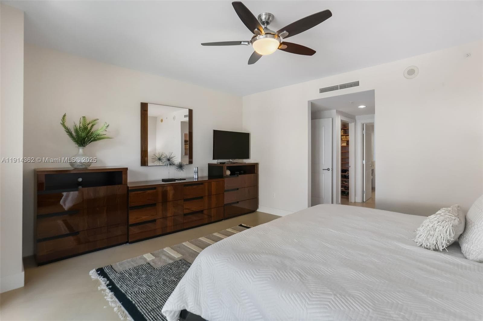 Plaza at Oceanside · #508 in Pompano Beach - Photo 32