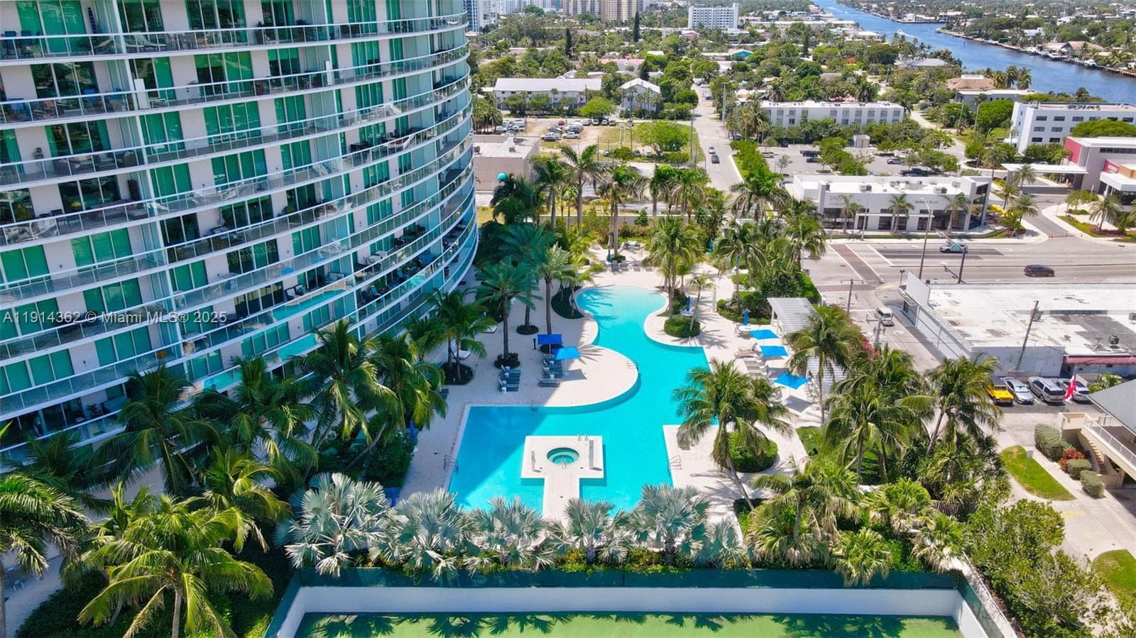 Plaza at Oceanside · #508 in Pompano Beach - Photo 8