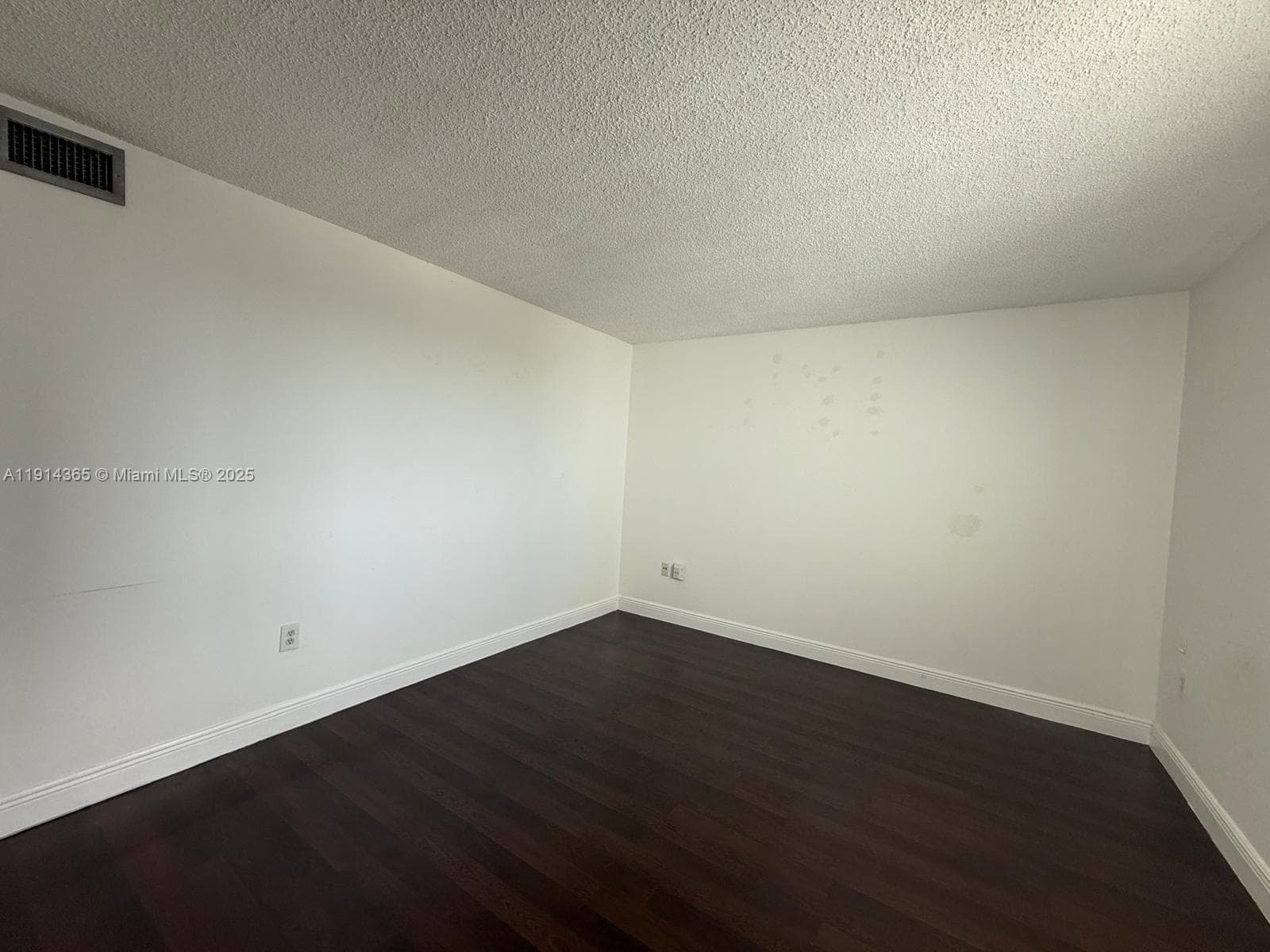 MADISON DOWNTOWN CONDO · #W-2105 in Miami - Photo 9
