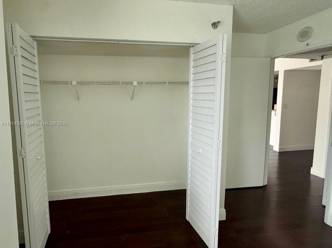 MADISON DOWNTOWN CONDO · #W-2105 in Miami - Photo 10