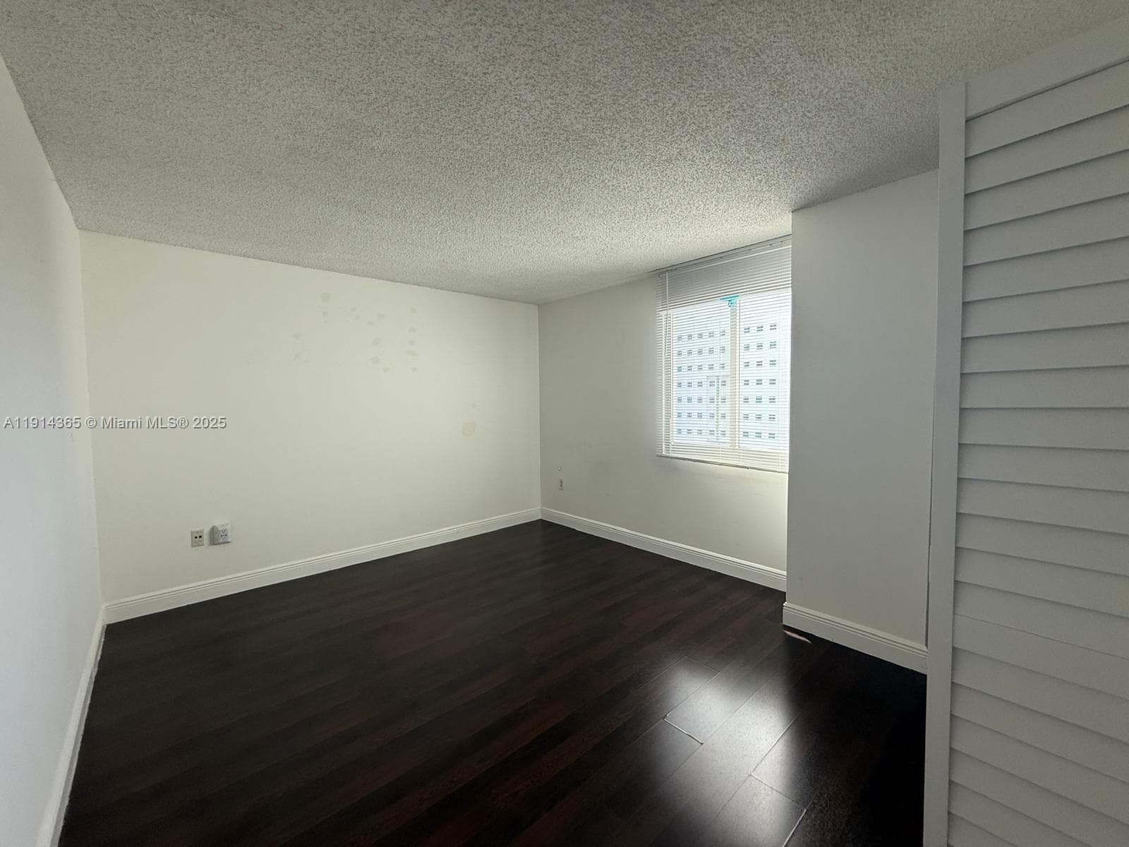 MADISON DOWNTOWN CONDO · #W-2105 in Miami - Photo 8