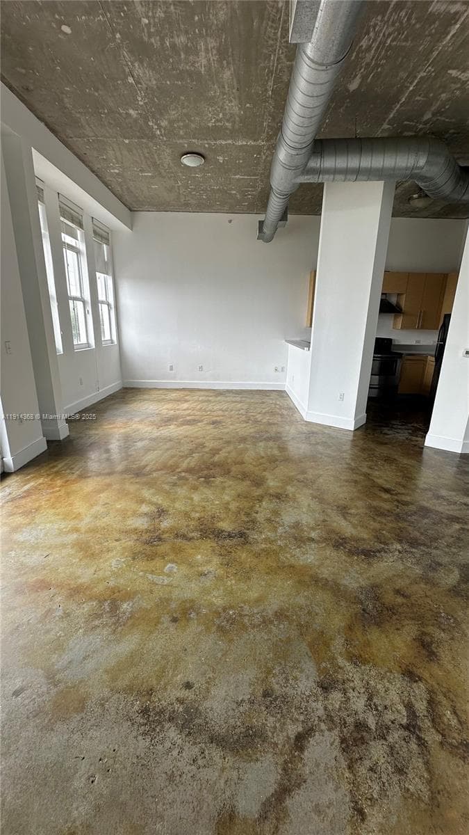SKYLOFTS CONDO · #E303 in Miami - Photo 8