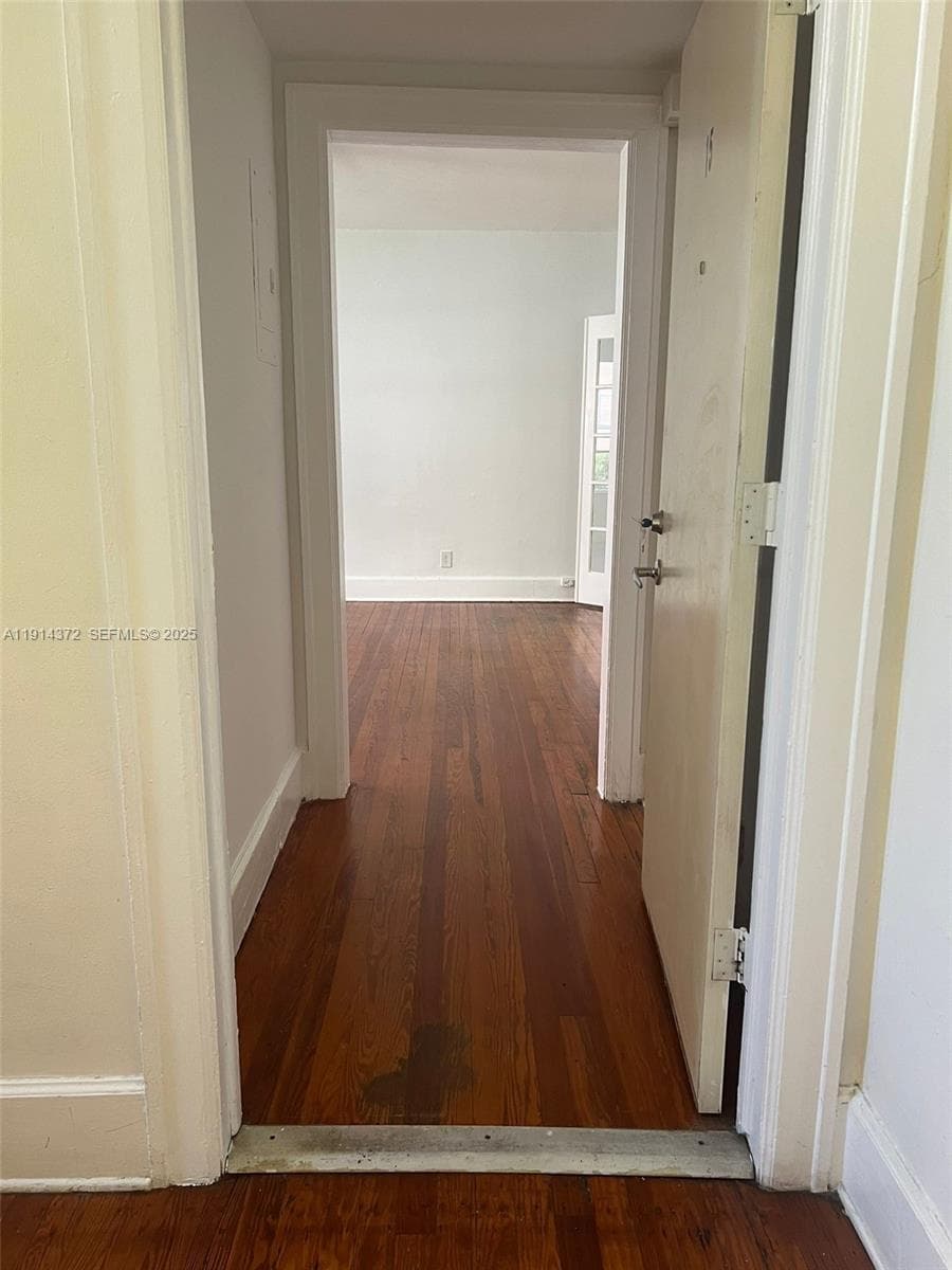 PALM GARDEN CONDO · #15 in Miami Beach - Photo 10