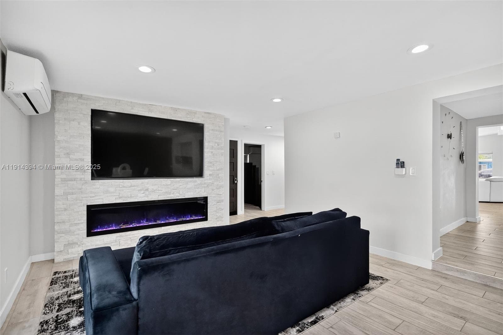 14055 NW 5th Pl photo 20