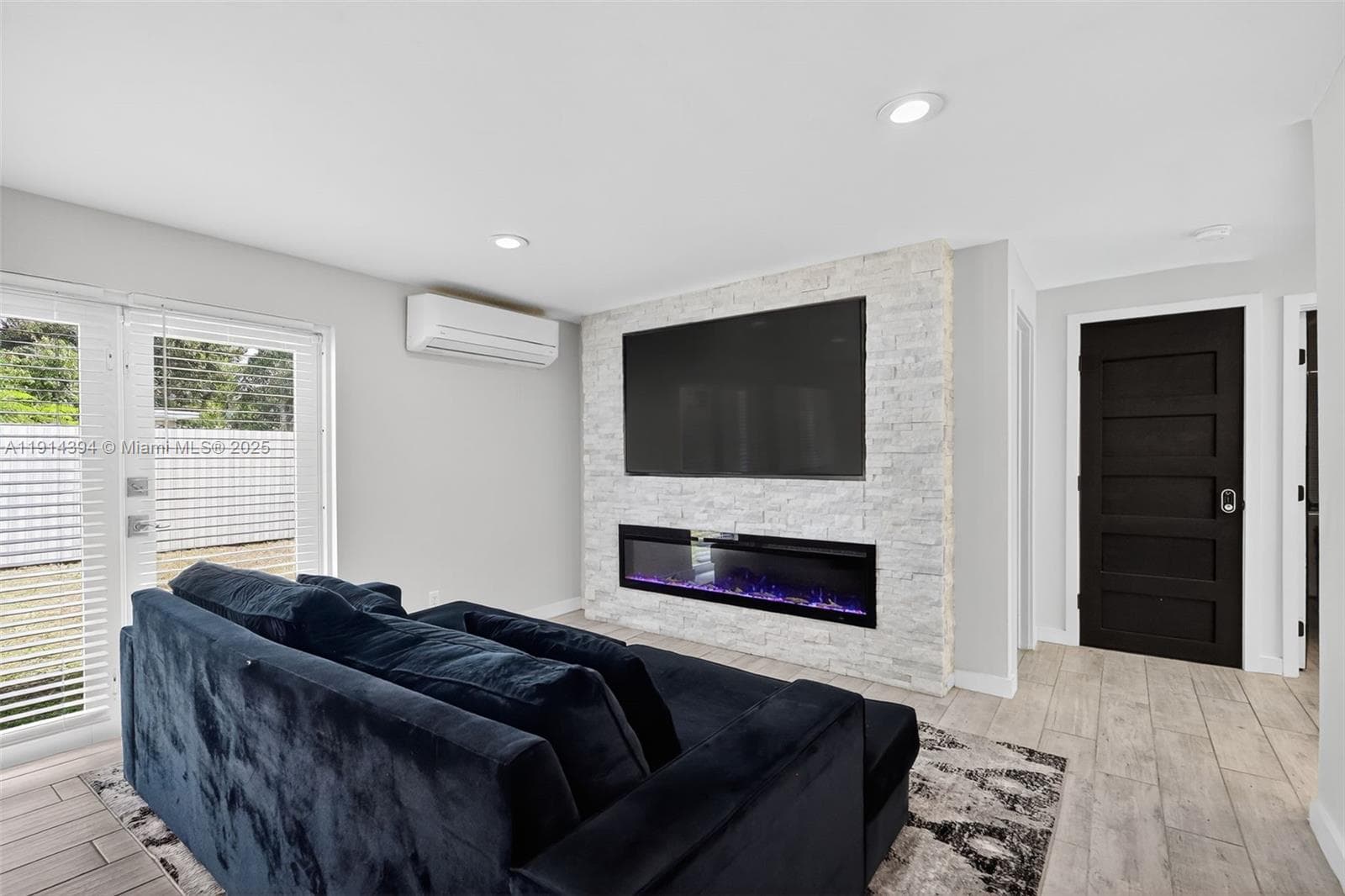14055 NW 5th Pl photo 18