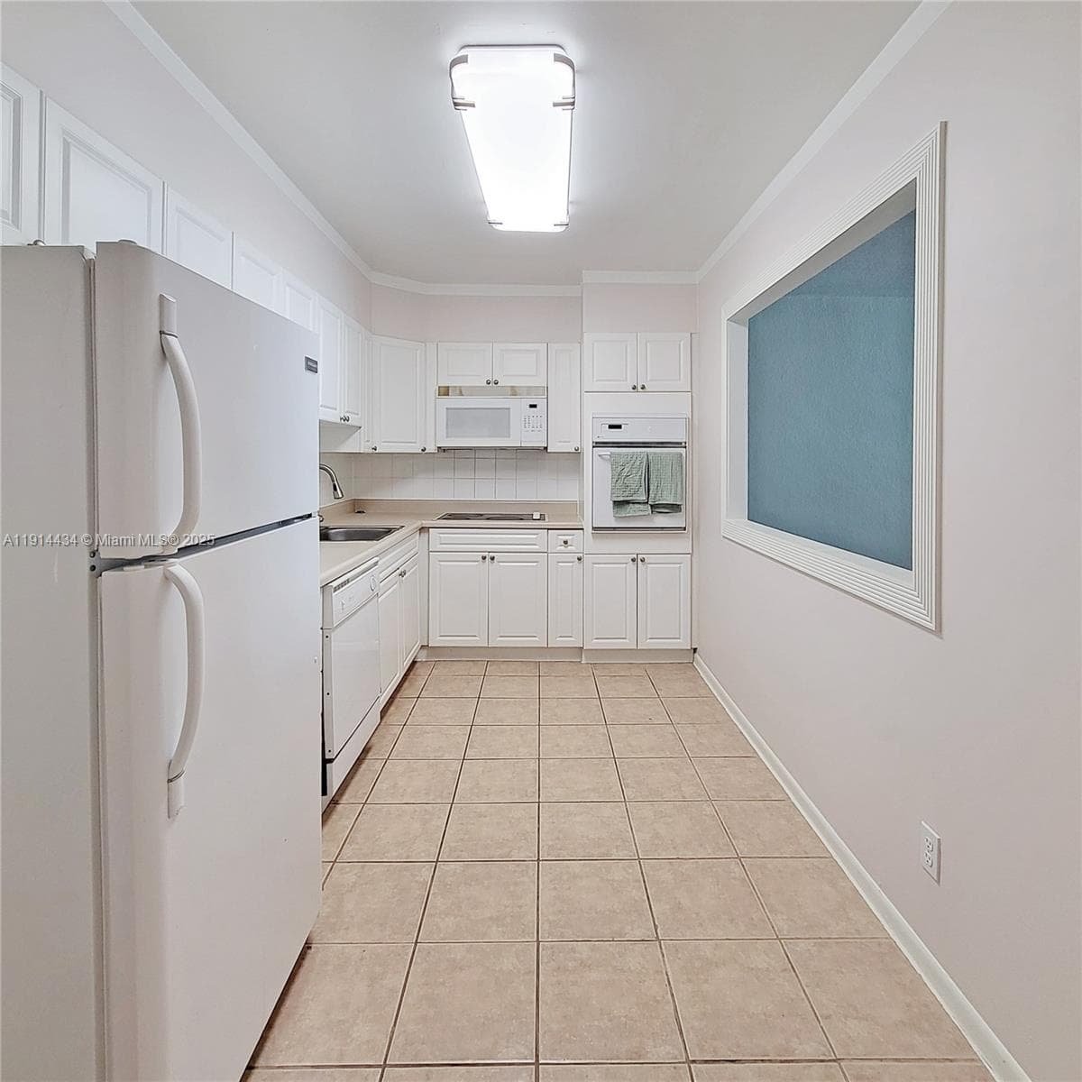 OCEANVIEW BUILDING B COND · #1107 in Sunny Isles Beach - Photo 2
