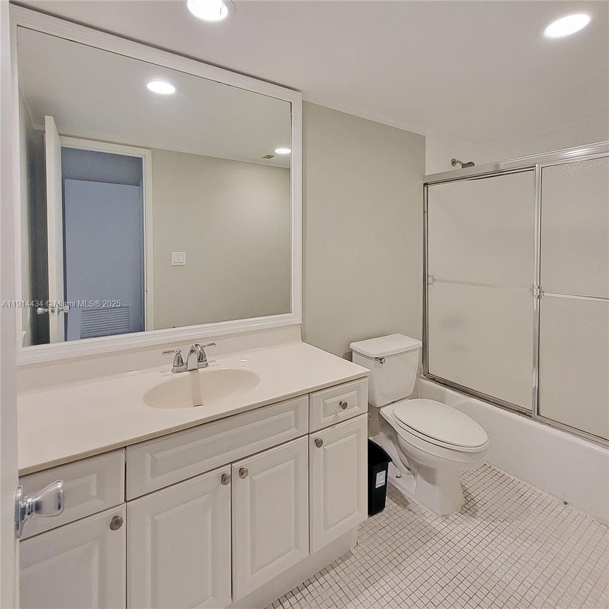 OCEANVIEW BUILDING B COND · #1107 in Sunny Isles Beach - Photo 6