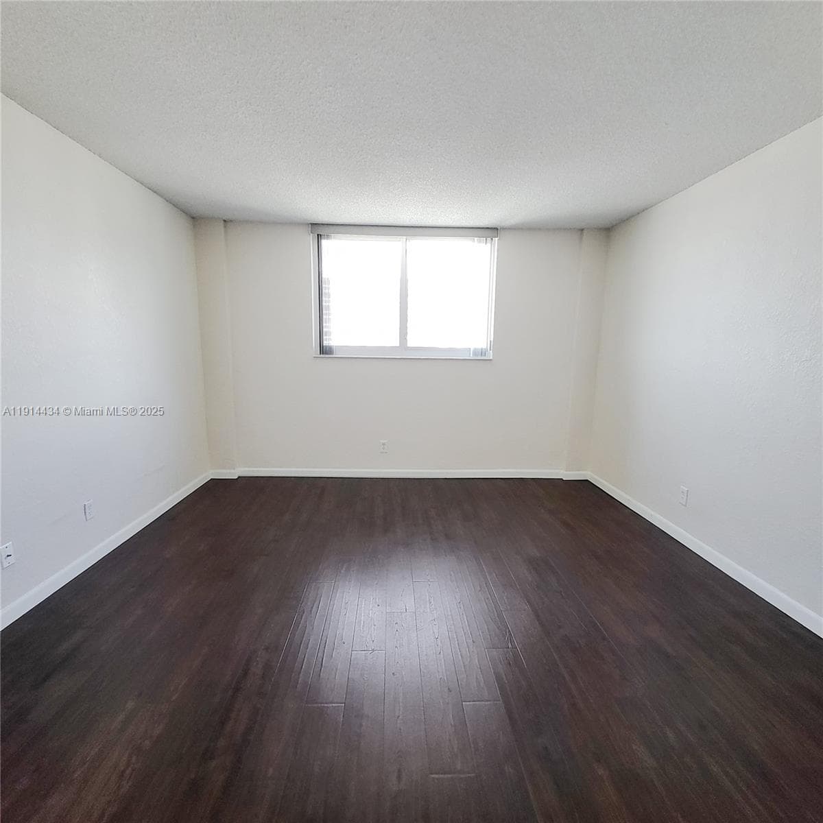 OCEANVIEW BUILDING B COND · #1107 in Sunny Isles Beach - Photo 4