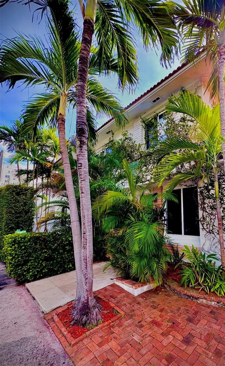 ALTOS DEL MAR NO 3 · #B in Miami Beach - Photo 3