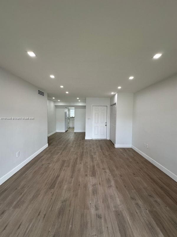 VILLAGE AT DADELAND CONDO · #J208 in Miami - Photo 2