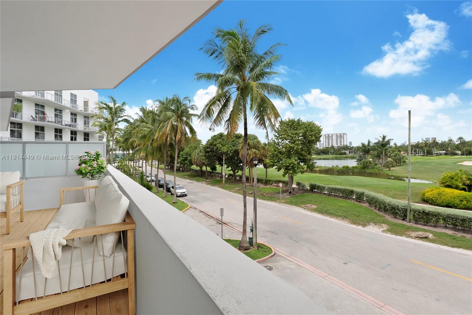 The Meridian · #314 in Miami Beach - Photo 4