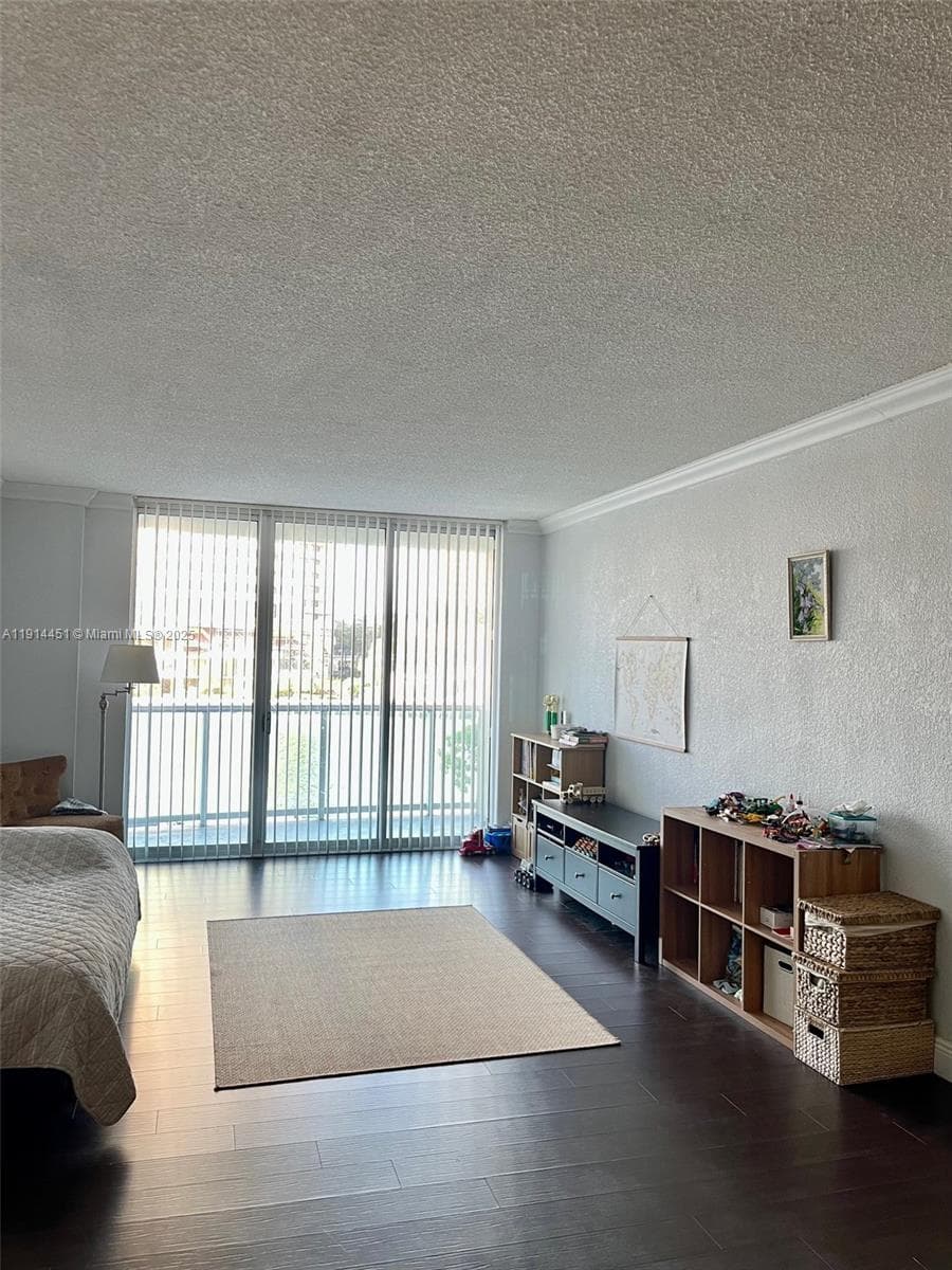 OCEANVIEW BUILDING A COND · #225 in Sunny Isles Beach - Photo 3