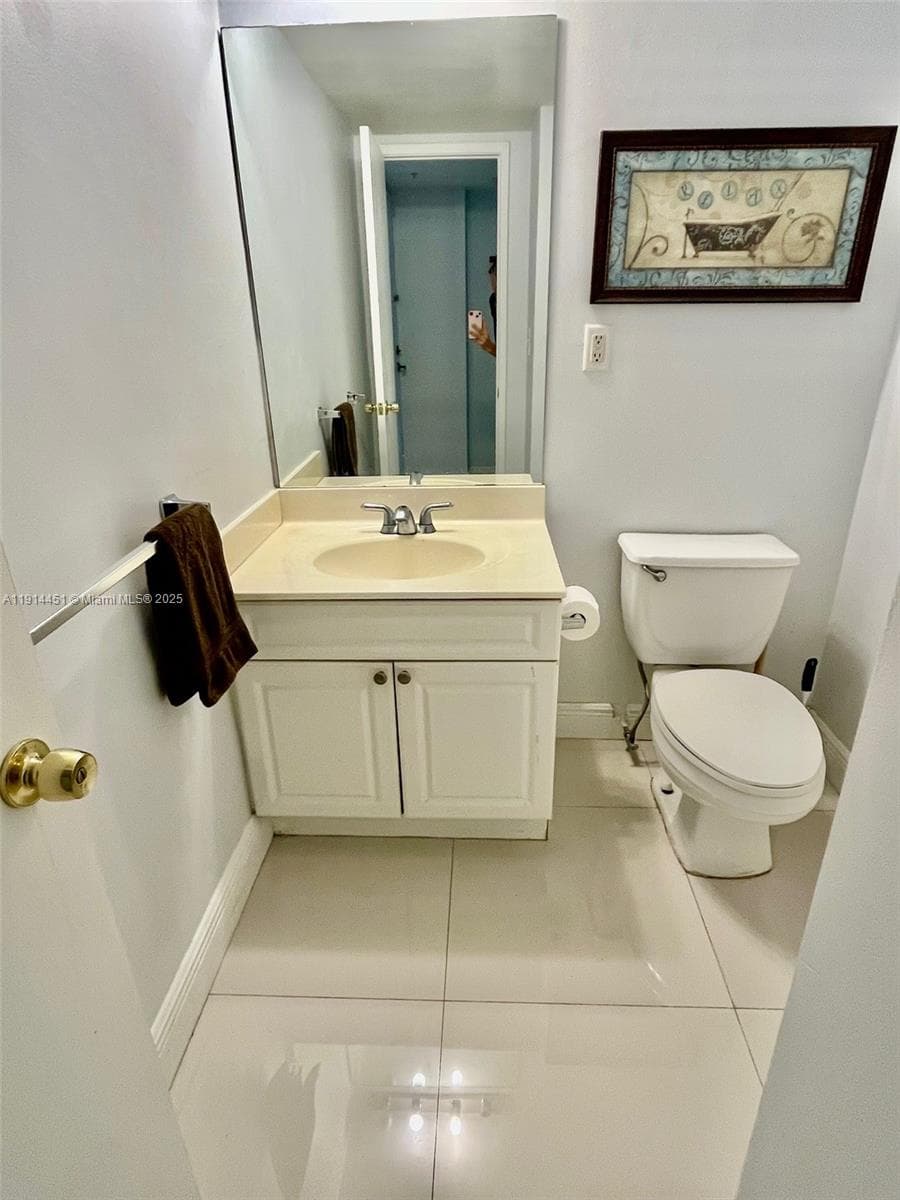 OCEANVIEW BUILDING A COND · #225 in Sunny Isles Beach - Photo 9