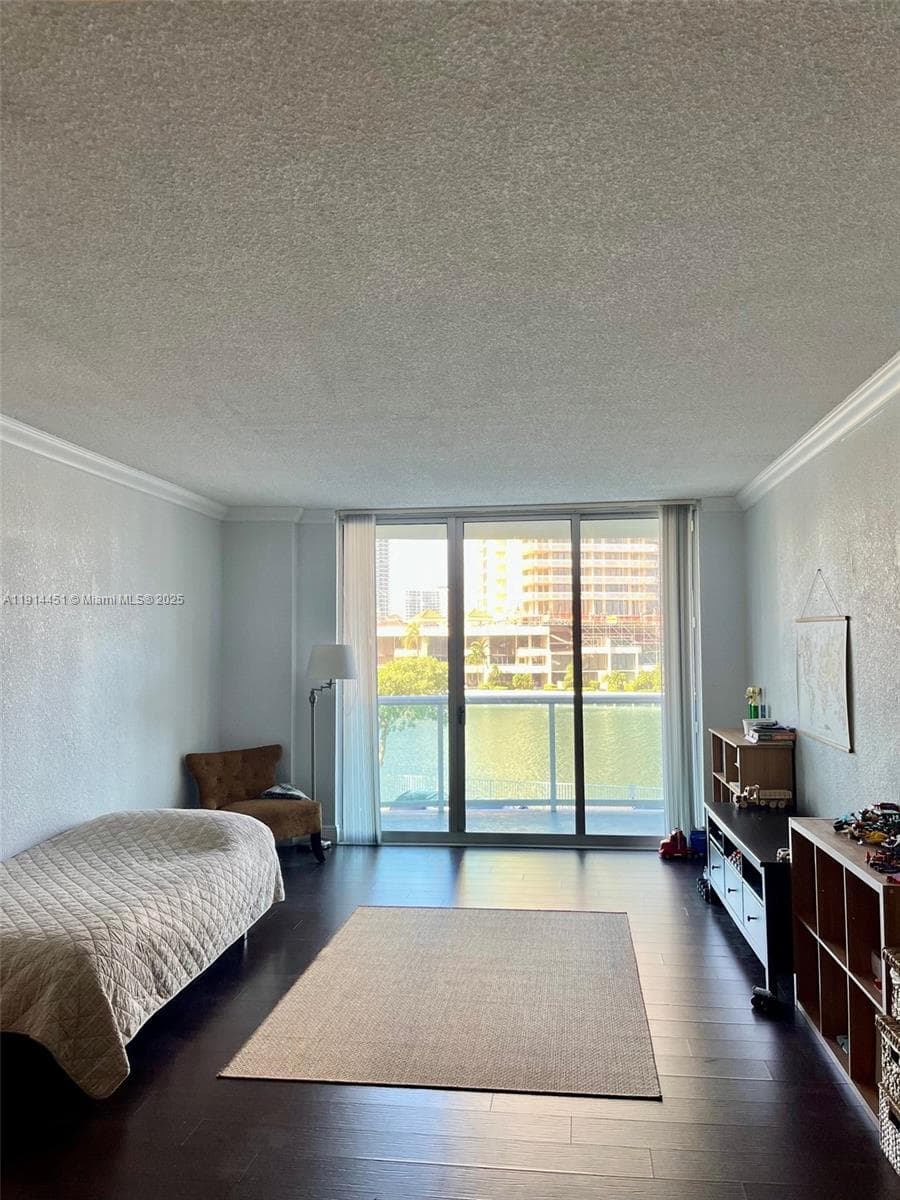 OCEANVIEW BUILDING A COND · #225 in Sunny Isles Beach - Photo 4